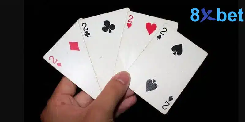 Phân tích chi tiết về mối quan hệ giữa tứ quý và đôi 2 trong tiến lên